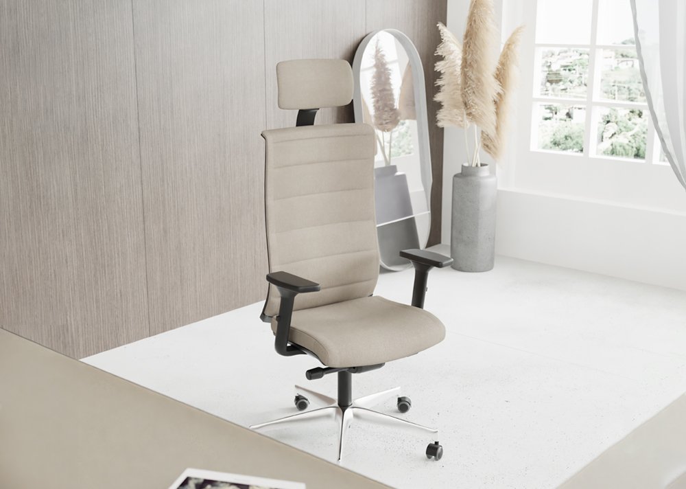 Chaise ''M10'' image de liste hover